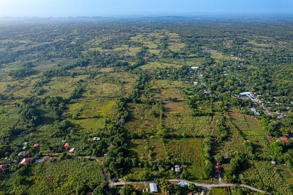 11.85 Ccres con Arroyo en Boquerón