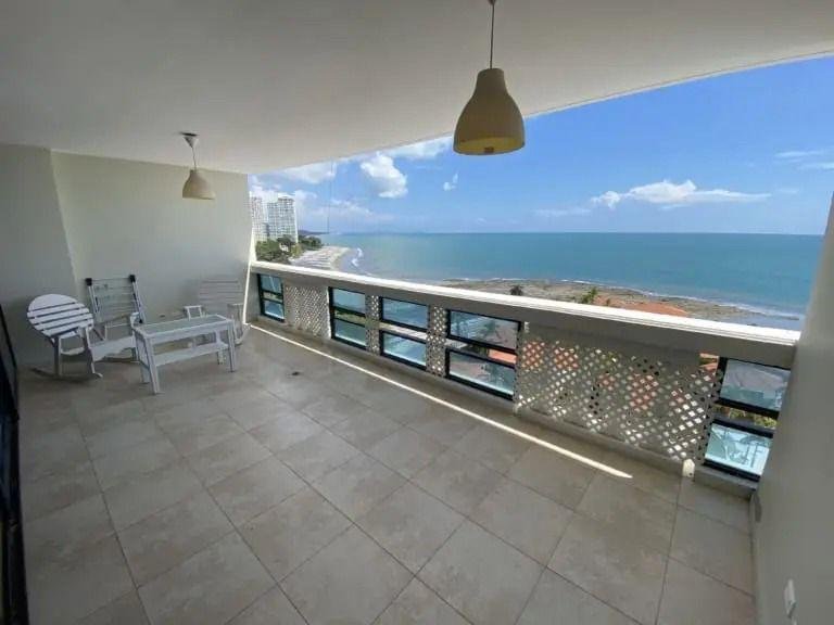 P.H. Coronado Country Club